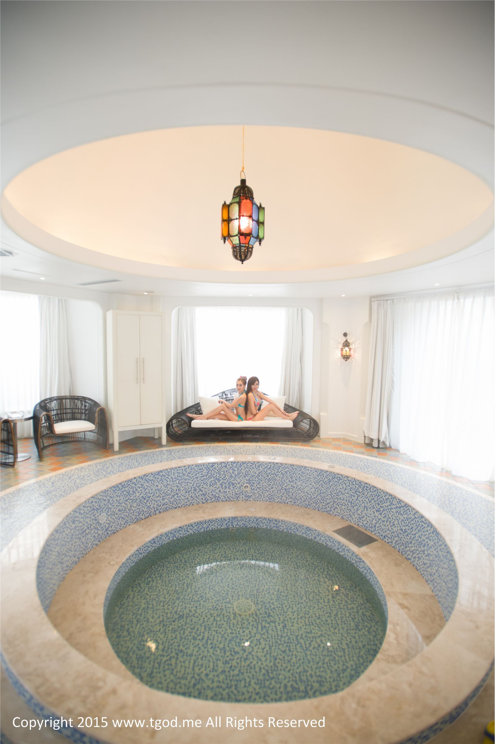 [TGOD推女神]2015.04.28 女神驾到 仙华四季温泉 Ice艾希&程小烦